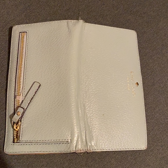 Kate Spade Wallet - Picture 10 of 10